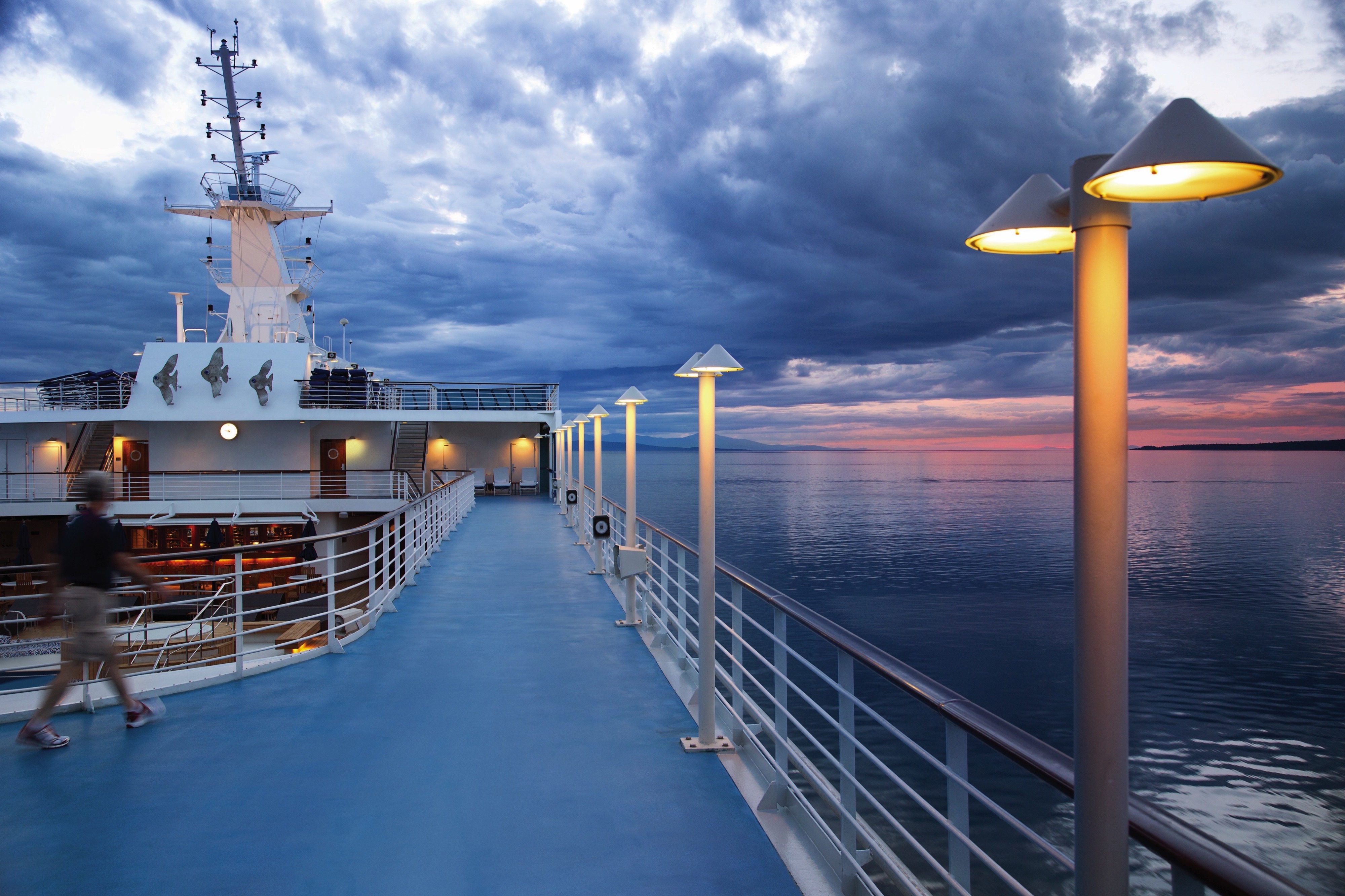 Oceania Allura - Running Track & Sports Deck